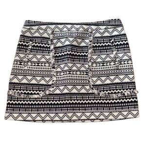 Vero Moda Black and White Geometric Mini Skirt NWOT size 40